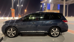 Nissan Pathfinder SV