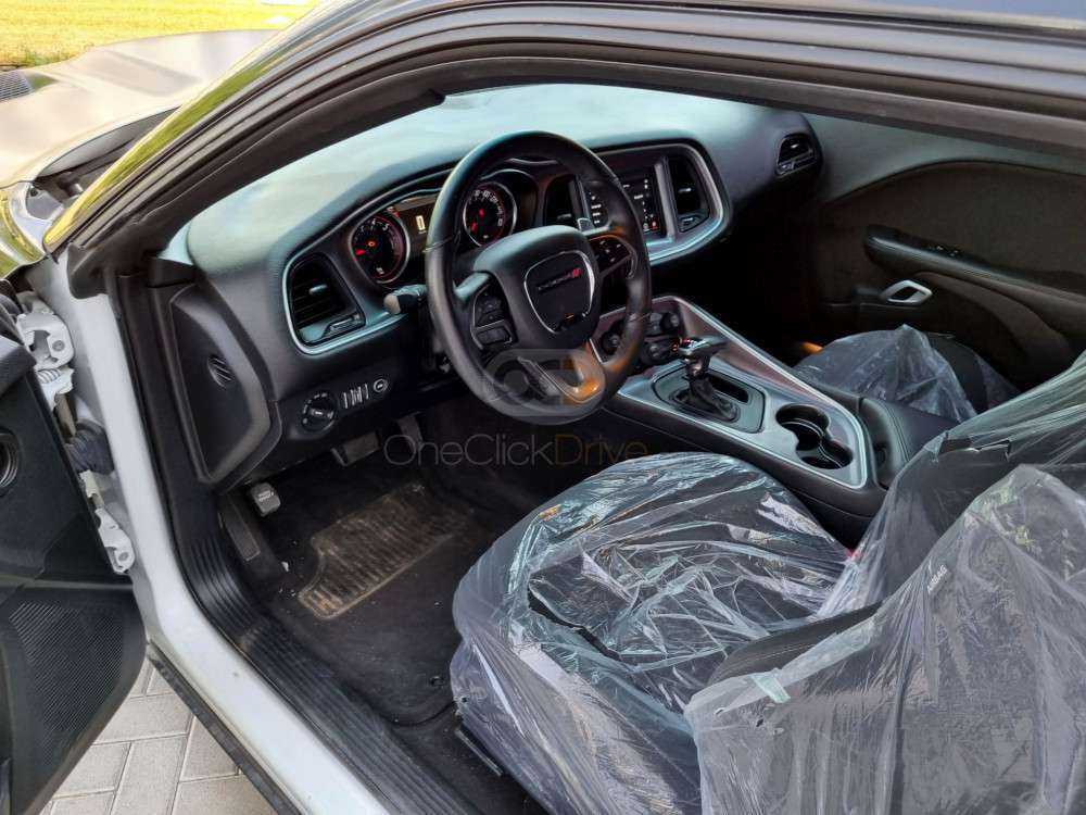 Rent Dodge Challenger V6 2019 in Dubai - Luxury & Style-pic_6
