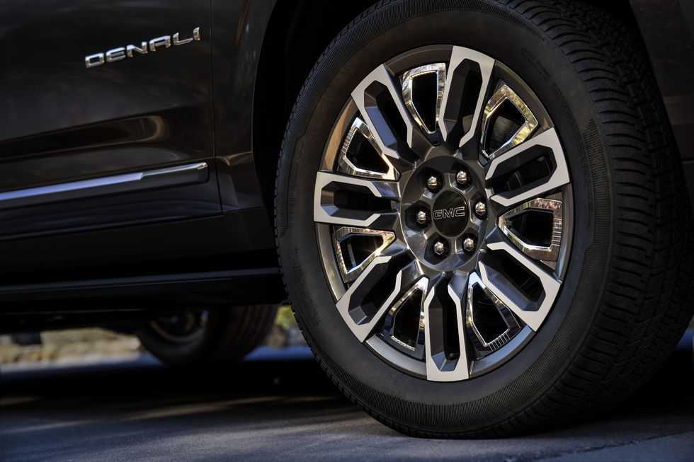 GMC DENALI YUKON XL 2019 - FULLY LOADED-pic_2