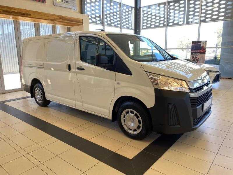 Brand New Toyota Hiace HAc28-M55 2.8L Diesel | 2022 | White / Beige | For Export Only.-pic_1