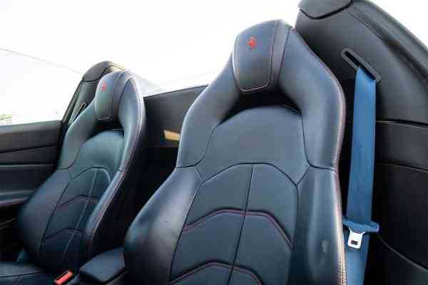 RENT FERRARI F8 TRIBUTO 2022 IN DUBAI-pic_4