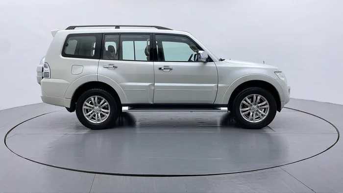 2014 PAJERO Rental-pic_5