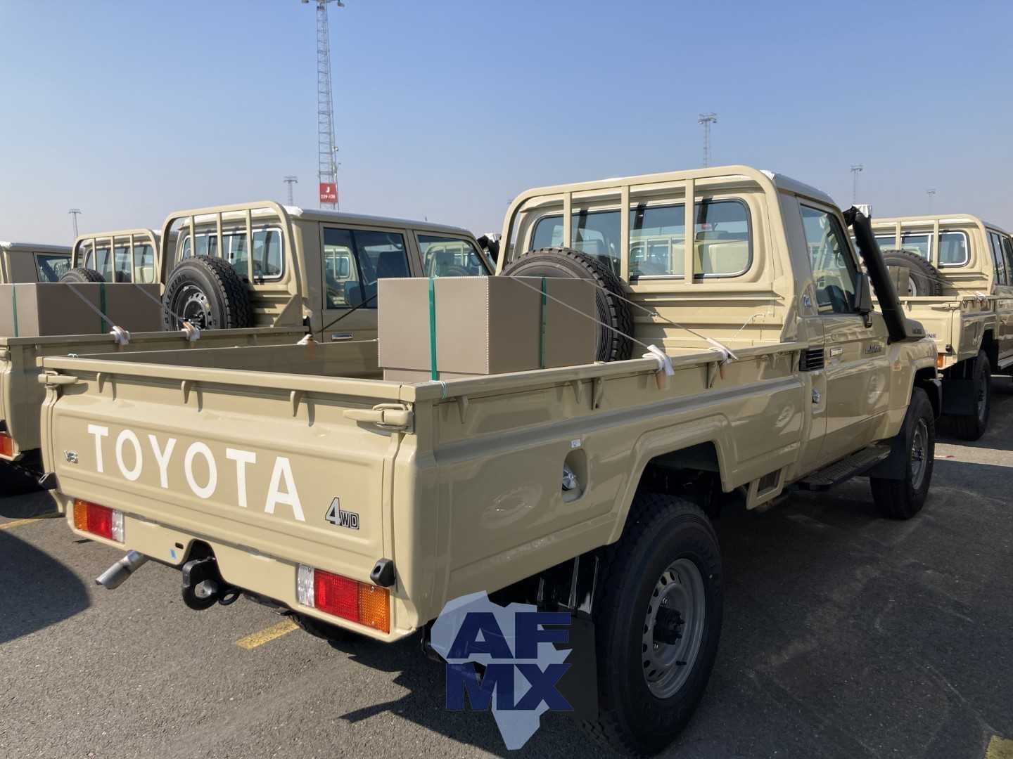 2022 LAND CRUISER GRJ 79 4.0 V6-pic_4
