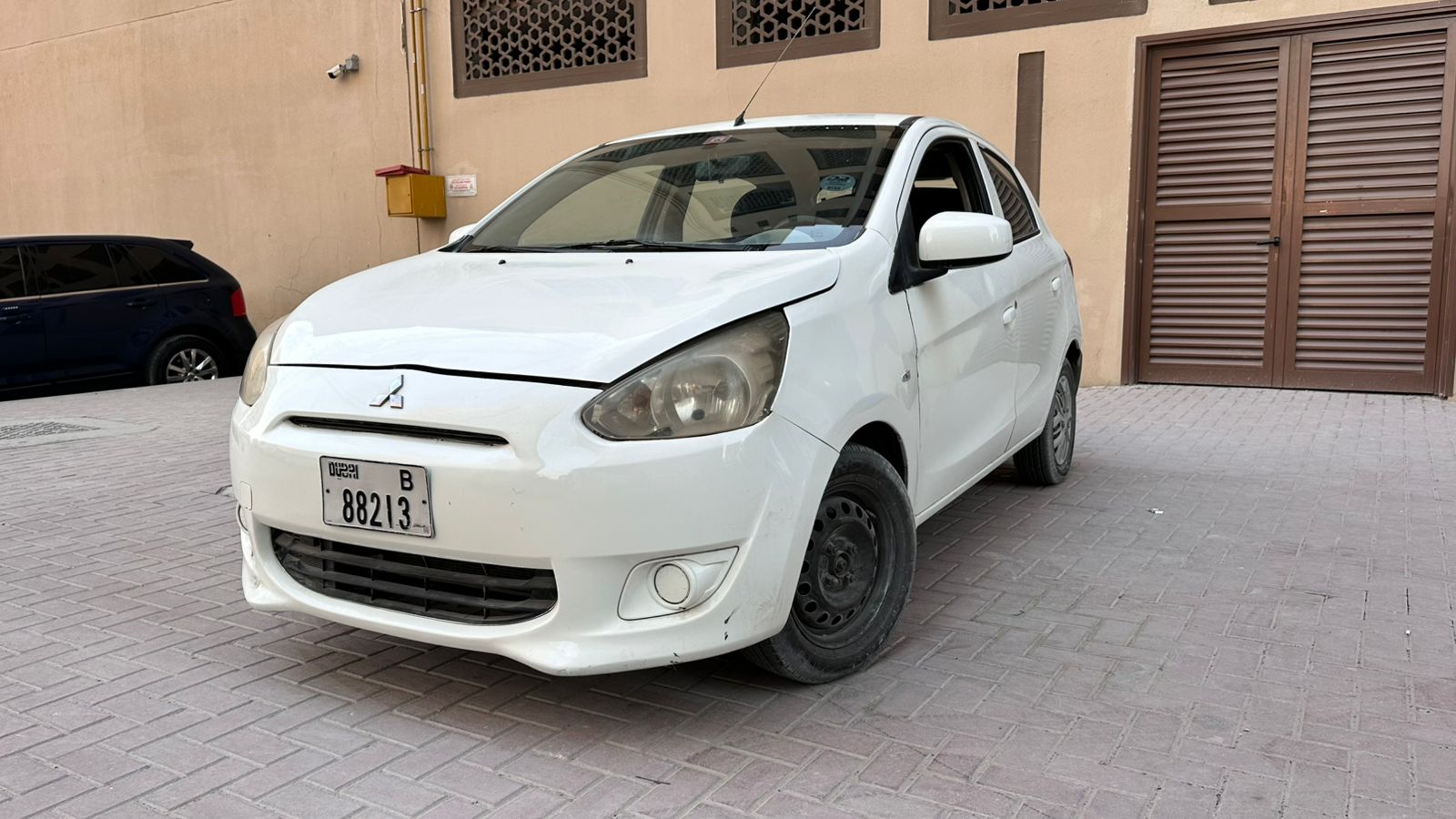 Mitsubishi Miraj 2015-pic_6