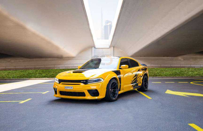 Rent Dodge Charger Hellcat Widebody V8 2018 in Dubai-pic_1