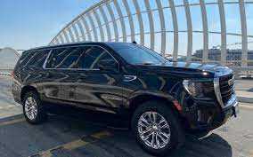 RENT GMC YUKON DENALI 2022 IN DUBAI-pic_2