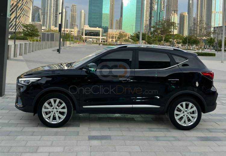 Rent MG ZS 2022 in Dubai - Affordable SUV-pic_5