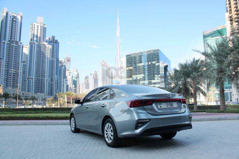 RENT KIA CERATO 2019 IN DUBAI-pic_4