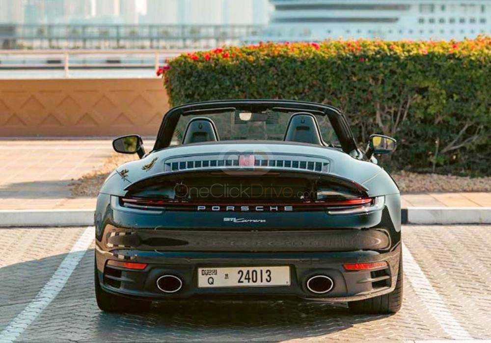 RENT PORSCHE 911 CARRERA S SPYDER 2020 IN DUBAI-pic_4