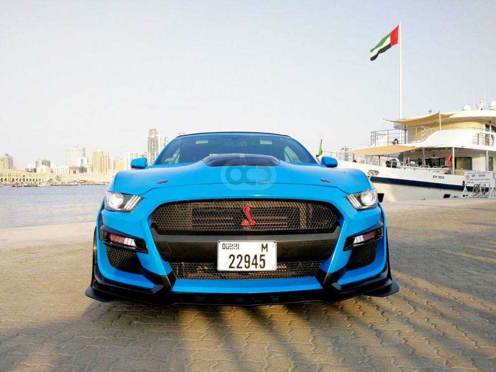 Rent Ford Mustang Shelby GT350 Convertible V4 in Dubai-pic_1