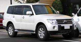 RENT MITSUBISHI MONTERO SPORT SIGNATURE EDITION 2021 IN DUBAI-pic_4