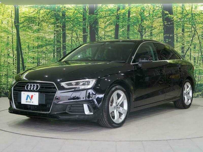 Rent Audi A4 2022-pic_1