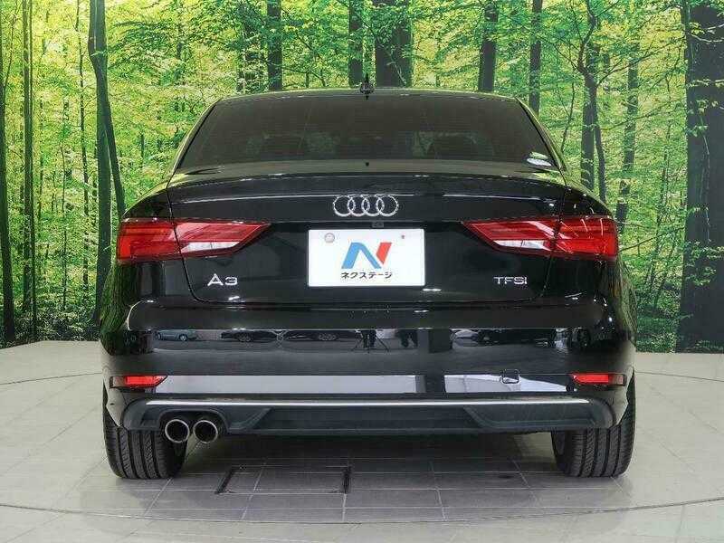 Rent Audi A4 2022-pic_3