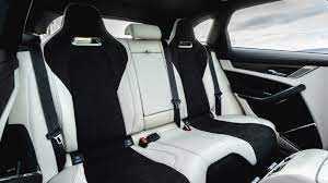 RENT JAGUAR F-PACE SVR 2025 AI-pic_4