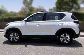Rent Kia Sonet 2023-pic_1