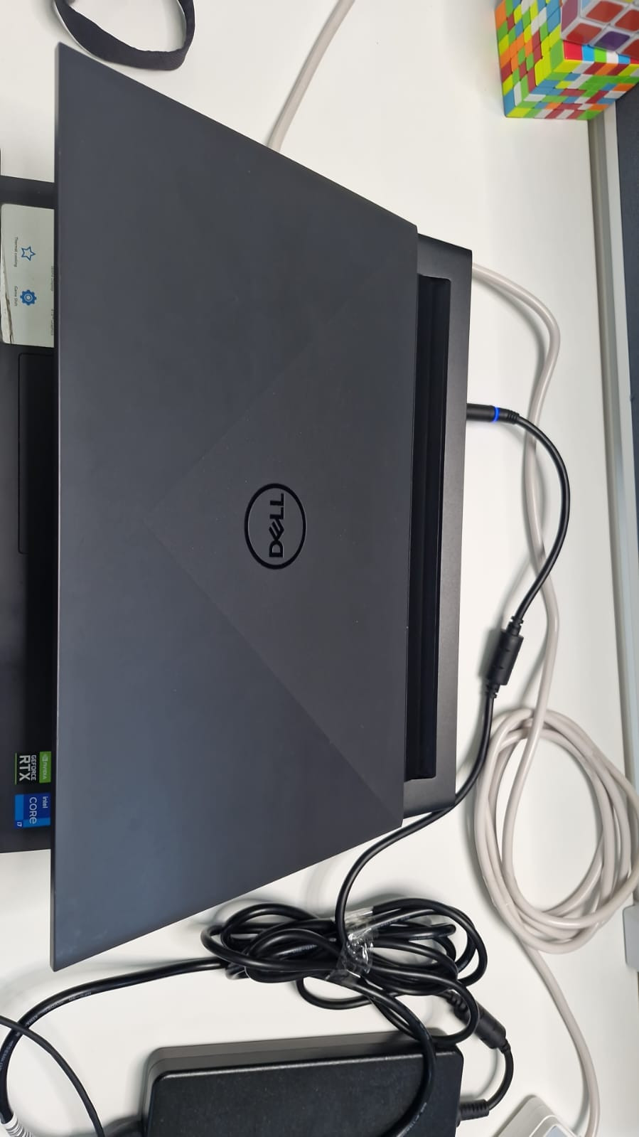 laptop Dell G15 5520 , For graphic designer and gamer